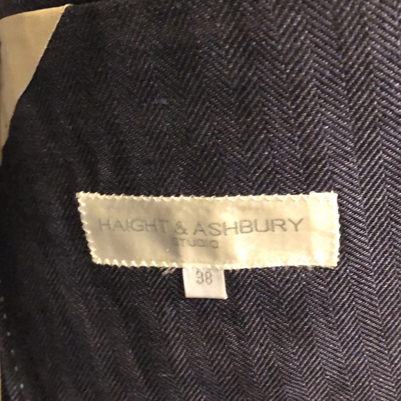 Linen blazer - Picture 6 of 8